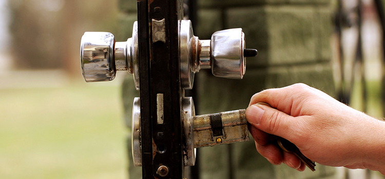 front door latch repair Carson